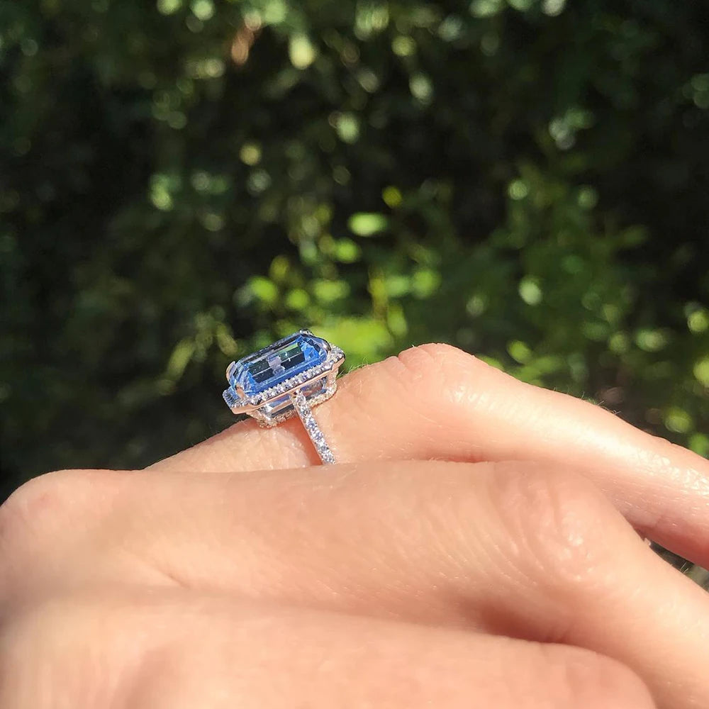 Luxury AAA Sky Blue CZ Stone Bridal Rings Graceful Anniversary Gift Ring for Wife Brilliant Women Classic Wedding Jewelry