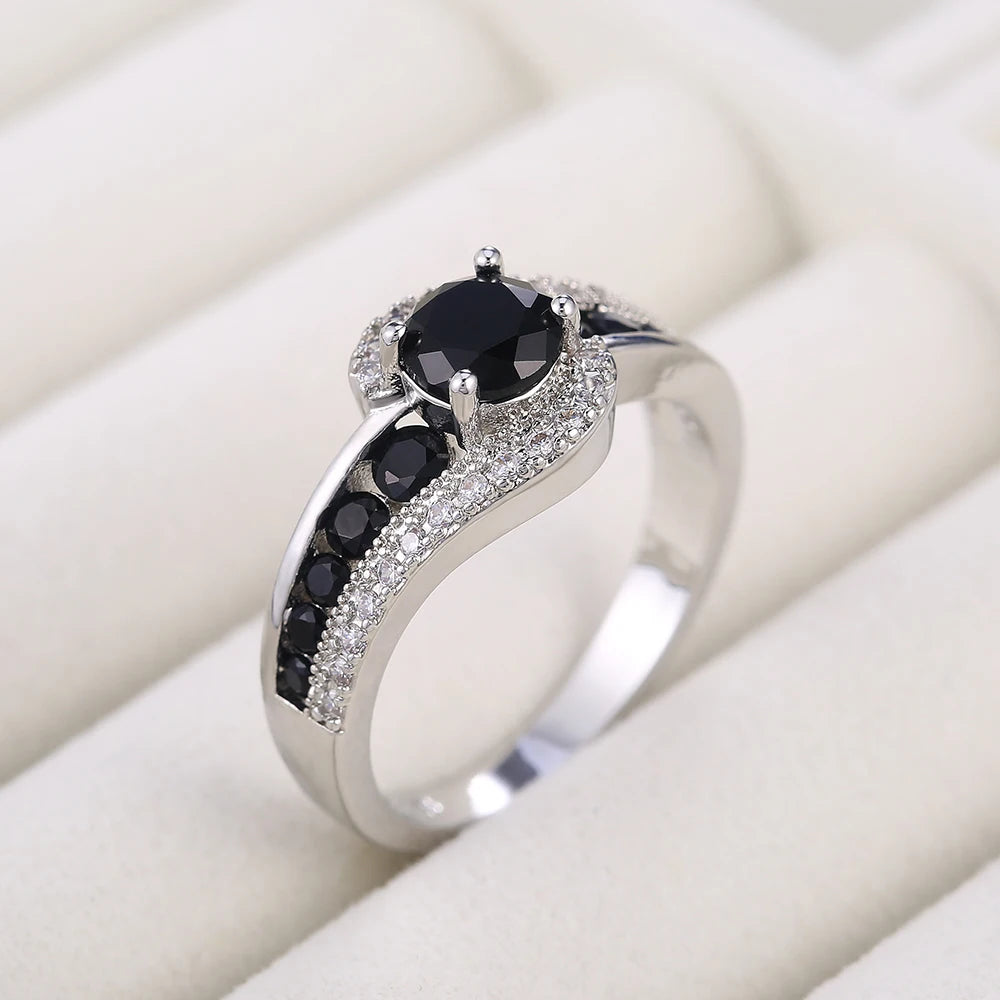 Special-interest Black Stone Women Wedding Ring Dazzling Crystal Zircon Delicate Gift Top Quality Female Classic Jewelry