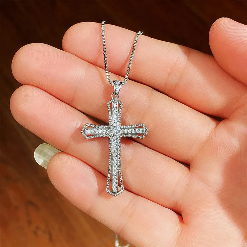 Luxury Full Cubic Zirconia Cross Pendant Necklace for Women Fashion Versatile Necklace Jewelry Party Daily Accessories