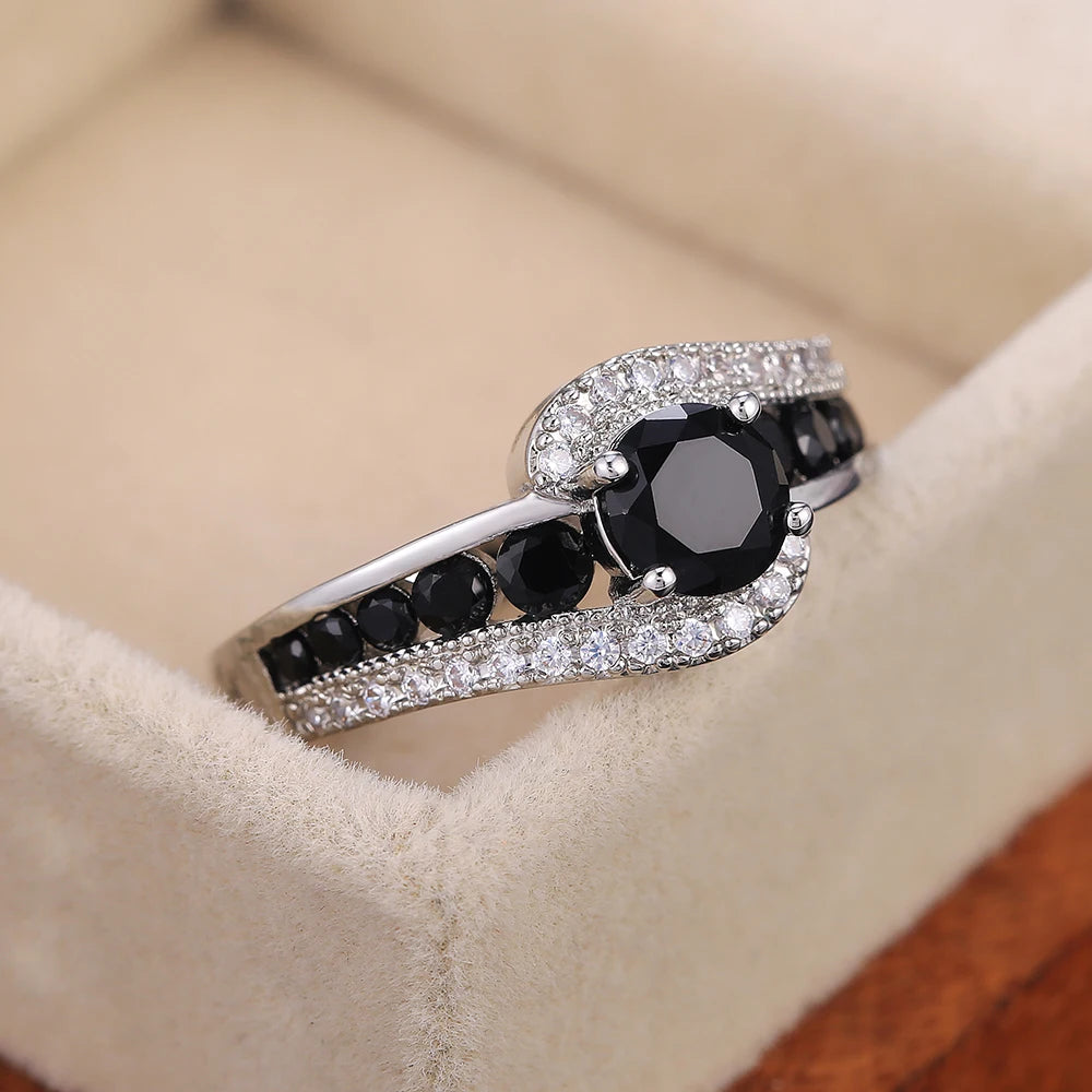 Special-interest Black Stone Women Wedding Ring Dazzling Crystal Zircon Delicate Gift Top Quality Female Classic Jewelry