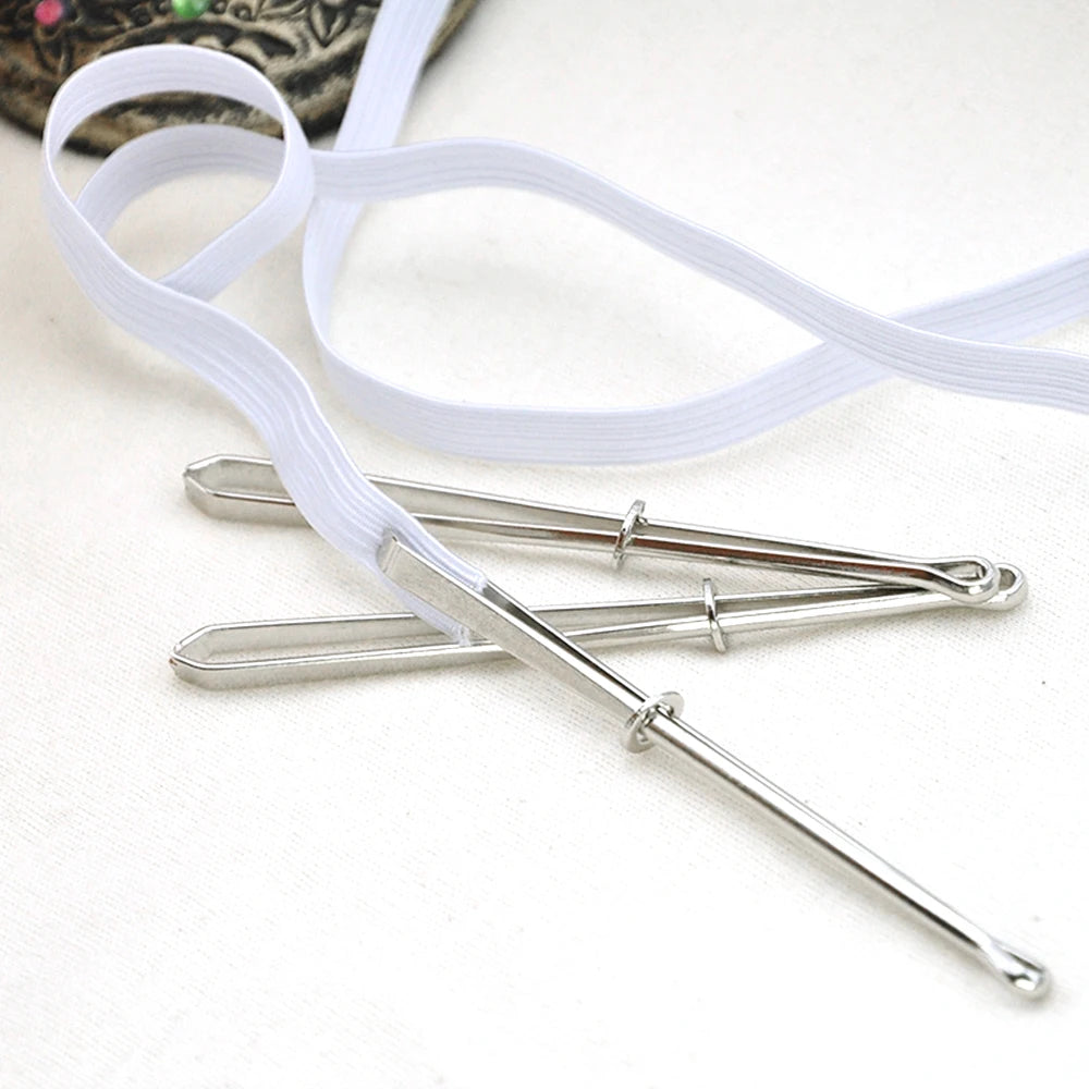 2pcs High Quality Garment Clips Sewing DIY Tools Elastic Band Tape Punch Cross Stitch Threader Wear Elastic Clamp (Wear Rope)