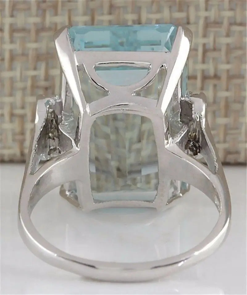 Hyperbole Women Ring Cocktail Party Ring With Huge Sky Blue Cubic Zircon Prong Setting Valentine's Gift For Wife