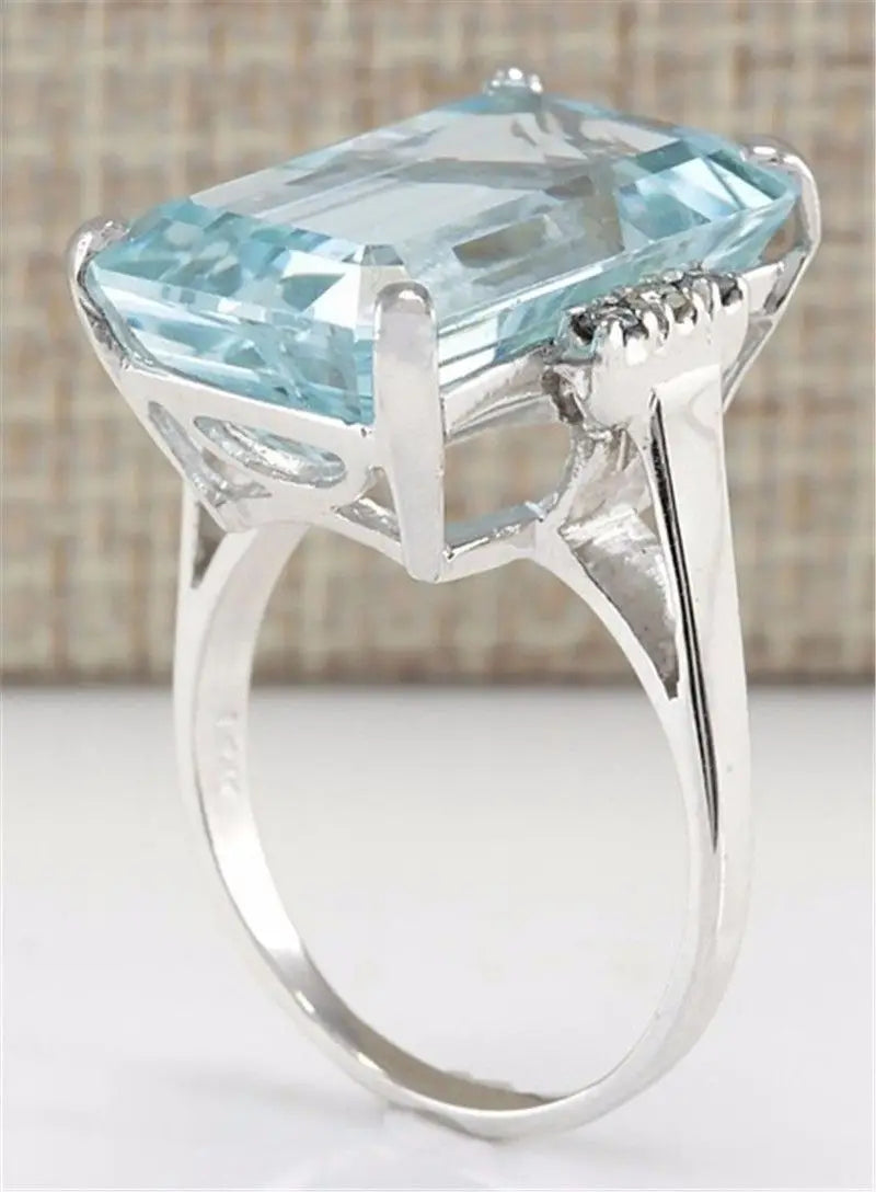 Hyperbole Women Ring Cocktail Party Ring With Huge Sky Blue Cubic Zircon Prong Setting Valentine's Gift For Wife
