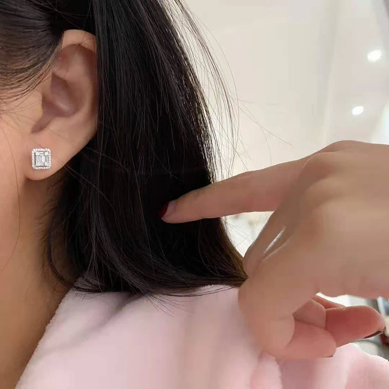Geometric Stud Earrings Women Daily Wear Party Shiny Cubic Zirconia Ear Piercing Accessories Fashion Contracted Jewelry