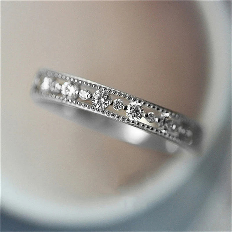 Delicate Thin Rings for Women Silver Color/Gold Color Shiny CZ Fancy Wedding Eternity Rings Fashion Accessories Jewelry