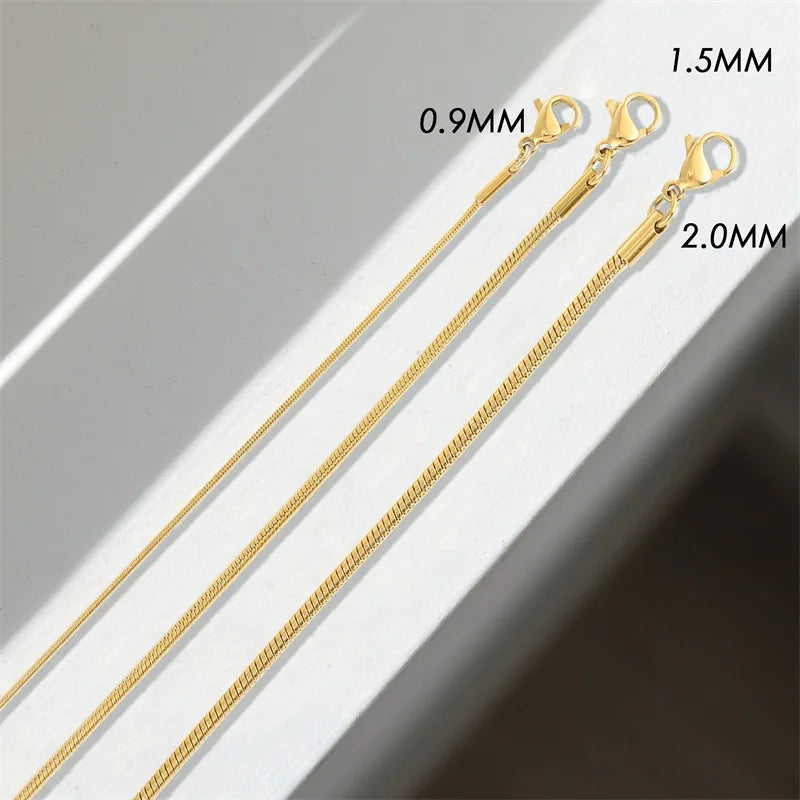 Classic Couples Men Women Gold Color Bracelets for Women Stainless Steel Thin Snake Link Chain Lobster Clasp Snap Button Jewelry