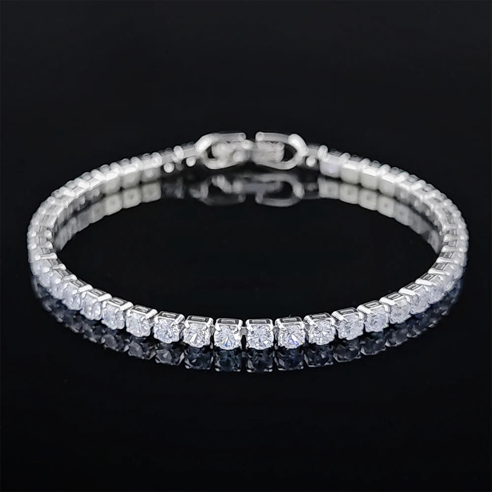 2024 New Arrival Luxury Round Silver Color on Hand Bracelet Bangle for Women Anniversary Gift Jewelry Bulk Sell S5650