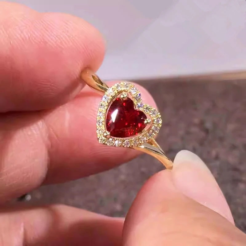 Red Love CZ Women Rings Gold Color for Wedding Engagement Heart Rings Anniversary Gift Elegant Ladies Jewelry Wholesale