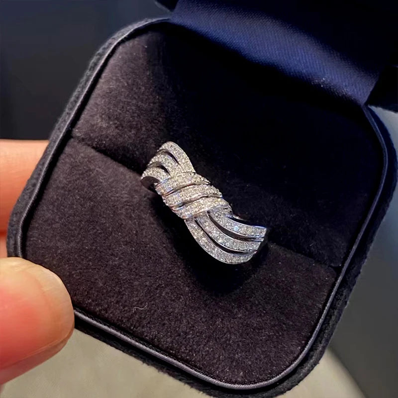 Trendy Proposal Ring Female Statement Jewelry for Engagement Brilliant Zirconia Finger Accessories for Wedding Ceremony
