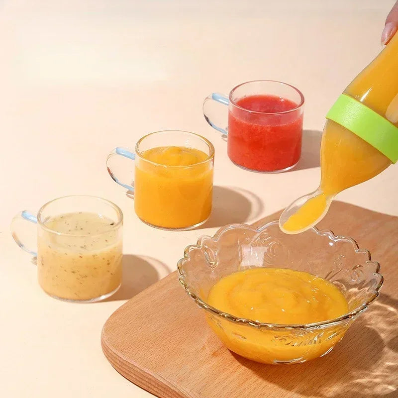 4Pcs Baby Feeding Bottle with Fruit Pacifier Set Baby Spoon Bottle Toddler Fresh Vegetable Fruit Feeder Kids Feeding Supplies