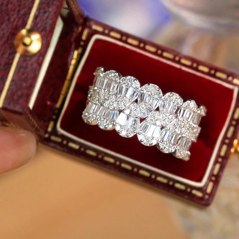 Modern Fashion Design Women Wedding Rings Full Bling Bling Cubic Zirconia New Luxury Female Rings Party Statement Jewelry