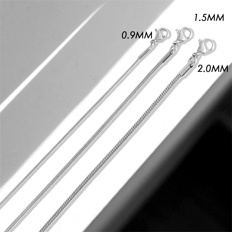 Classic Couples Men Women Gold Color Bracelets for Women Stainless Steel Thin Snake Link Chain Lobster Clasp Snap Button Jewelry