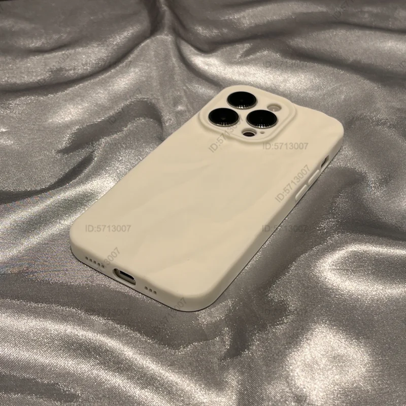 Fashion Silicone Fold Wrinkle Phone Case for iPhone 14 13 12 11 15 Pro Max Soft Cases Shockproof Bumper Cover Phone Accessories