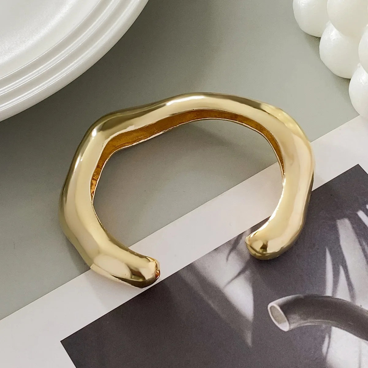DIEZI Vintage Wide Cuff Bangles Hip Hop Punk Gold Silver Color Geometric Metal Spring Bangles For Women Bracelets Men Jewelry