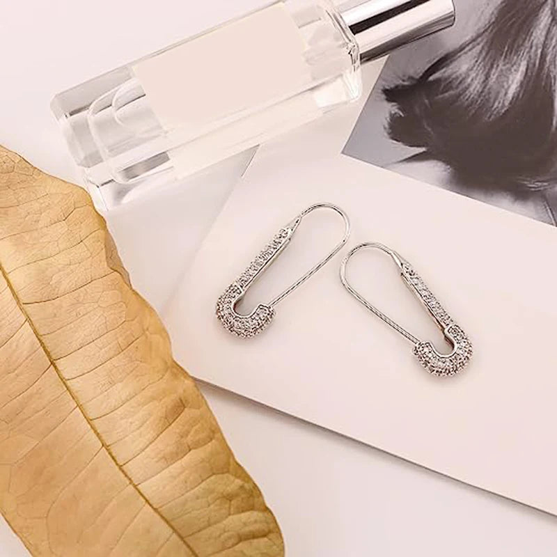 Chic Clips Earrings for Women Creative Statement Girls Earrings Piercing Silver Color/Gold Color Shiny CZ Female Jewelry