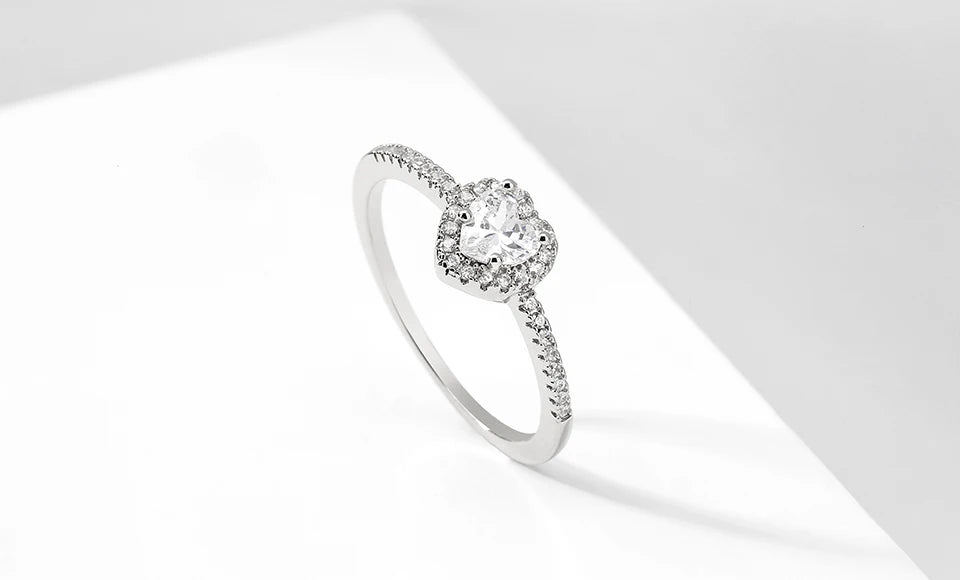 ZAKOL Exquisite Clear Pink Zircon Heart Engagement Ring for Women Charm Shiny AAA CZ Wedding Ring Jewelry Gift