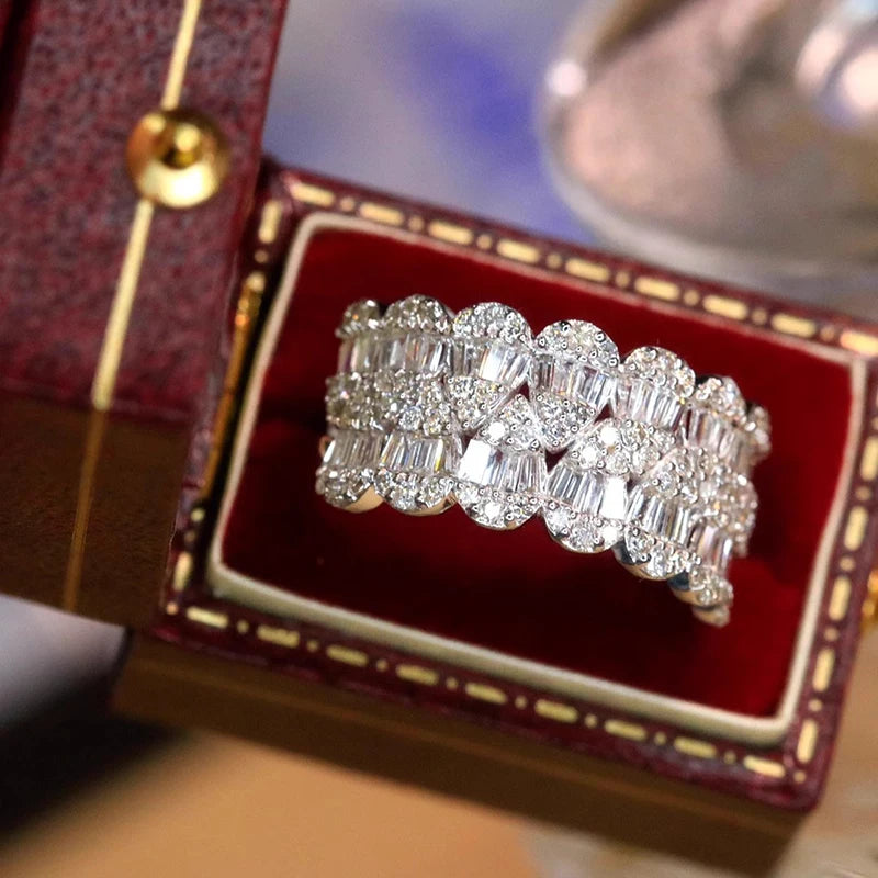Modern Fashion Design Women Wedding Rings Full Bling Bling Cubic Zirconia New Luxury Female Rings Party Statement Jewelry
