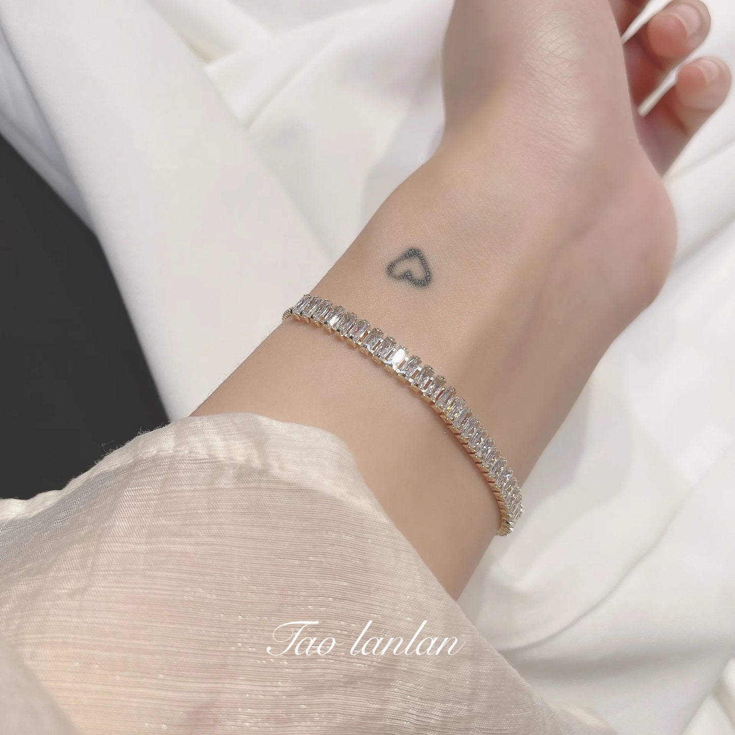 Full of Rhinestone Stainless Steel Bracelet For Women 2022 New Designer Shiny Luxury Zircon Adjustable Bracelets Jewelry Gift