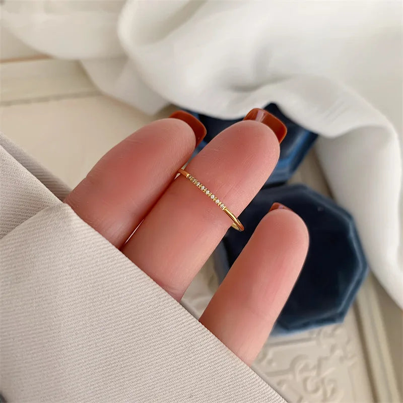 New Fashion stainless steel Cubic Zirconia Thin Finger Ring Fashion Jewelry Zircon Wedding Ring