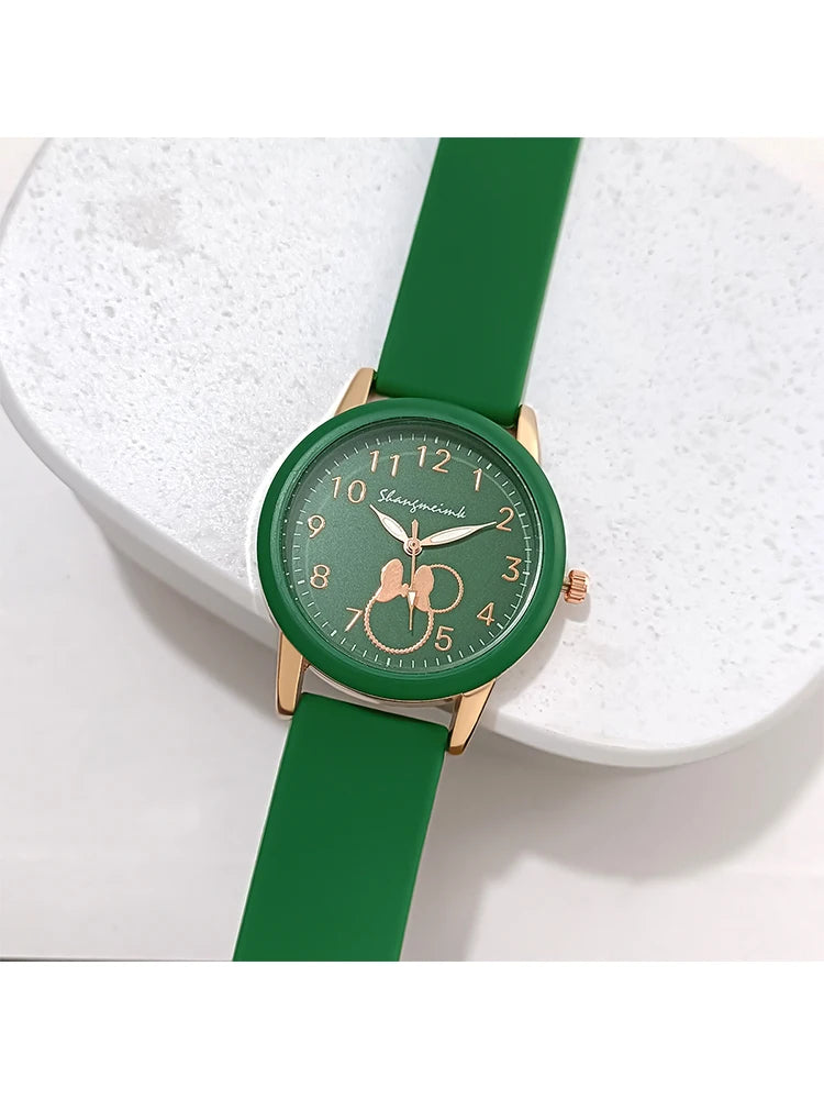 Casual Women Sport Cartoon Silicone Quartz Student Watch