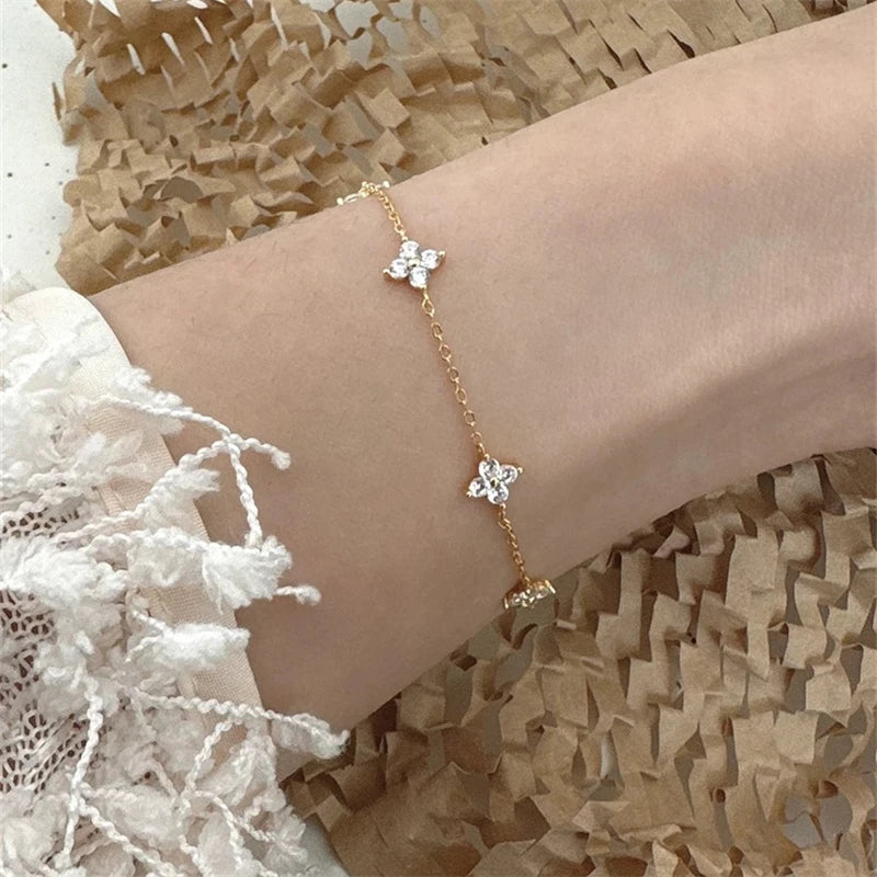 Crystal Flower Stainless Steel Bracelet Women Fashion Personality Korean Bracelet Jewelry Accessories Anniversary Gift