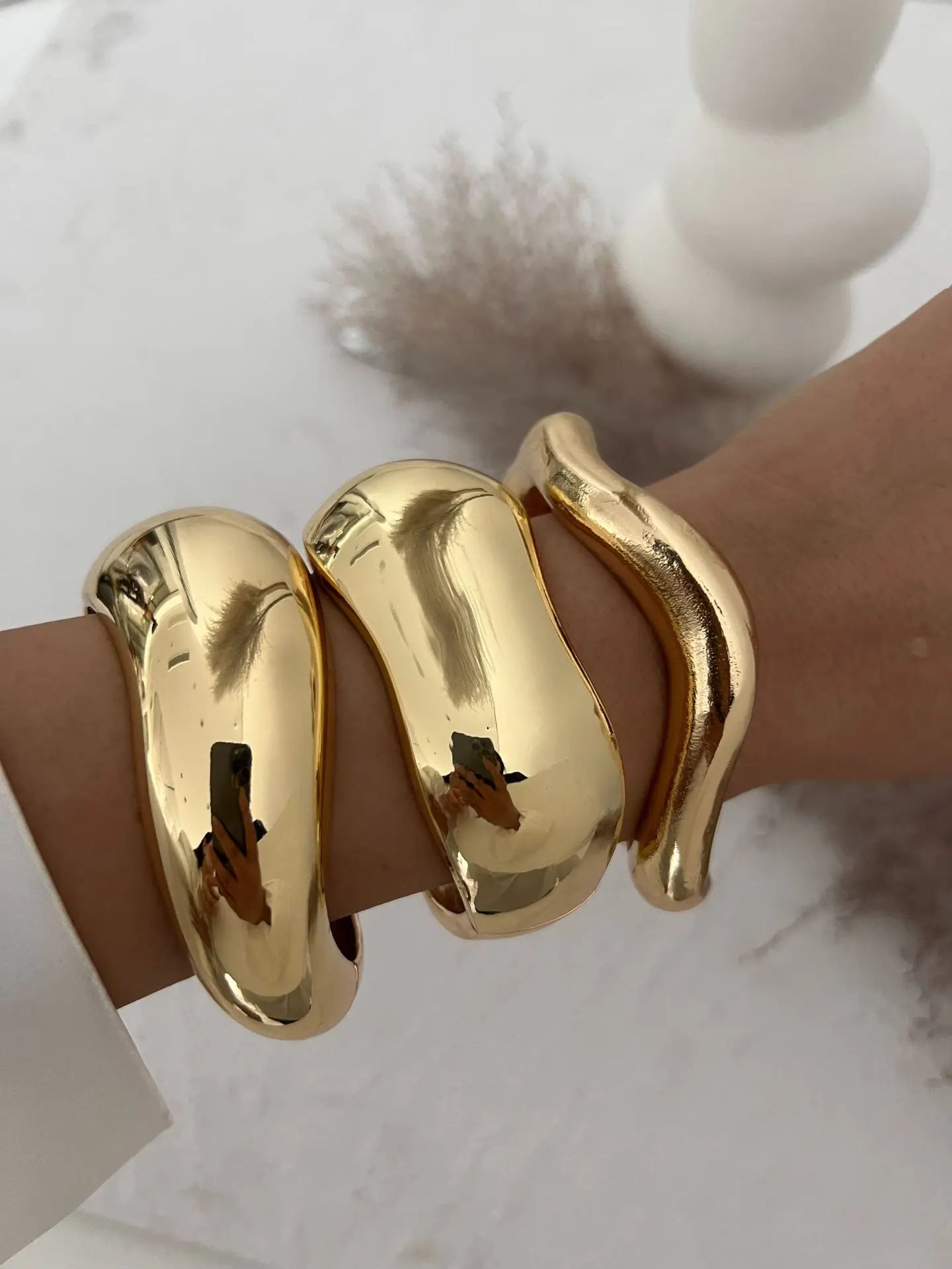 DIEZI Vintage Wide Cuff Bangles Hip Hop Punk Gold Silver Color Geometric Metal Spring Bangles For Women Bracelets Men Jewelry