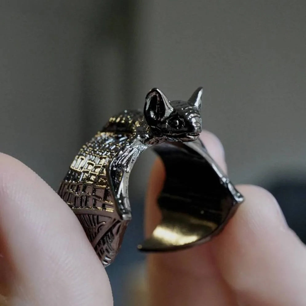 1 Piece Women and Men Vintage Animal Bat Open Adjustable Ring Halloween Personality Wing Ring