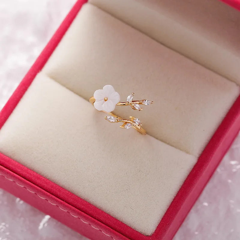 Fashion Crystal Zircon Rings Sweet Flower Leaf Butterfly Adjustable Open Rings Female Wedding Engagement Jewelry Gift