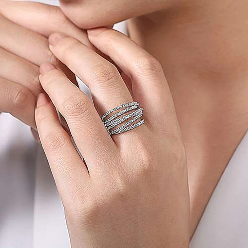 Fashion Multi-Layered Cross Finger Ring with Dazzling CZ Stone Daily Wear Statement Rings for Women Party Jewelry 2022