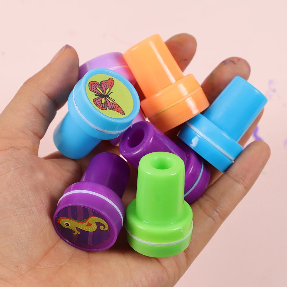 20pcs Assorted Stamps for Kids Self-ink Stamps Children Toy anima Smiley Face Seal Scrapbooking DIY Painting Photo Album Decor 