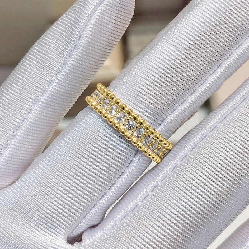 Trendy Simple Rings for Lady Shiny Single Row Cubic Zirconia Exquisite Finger Accessories Attractive Charms Party Jewelry