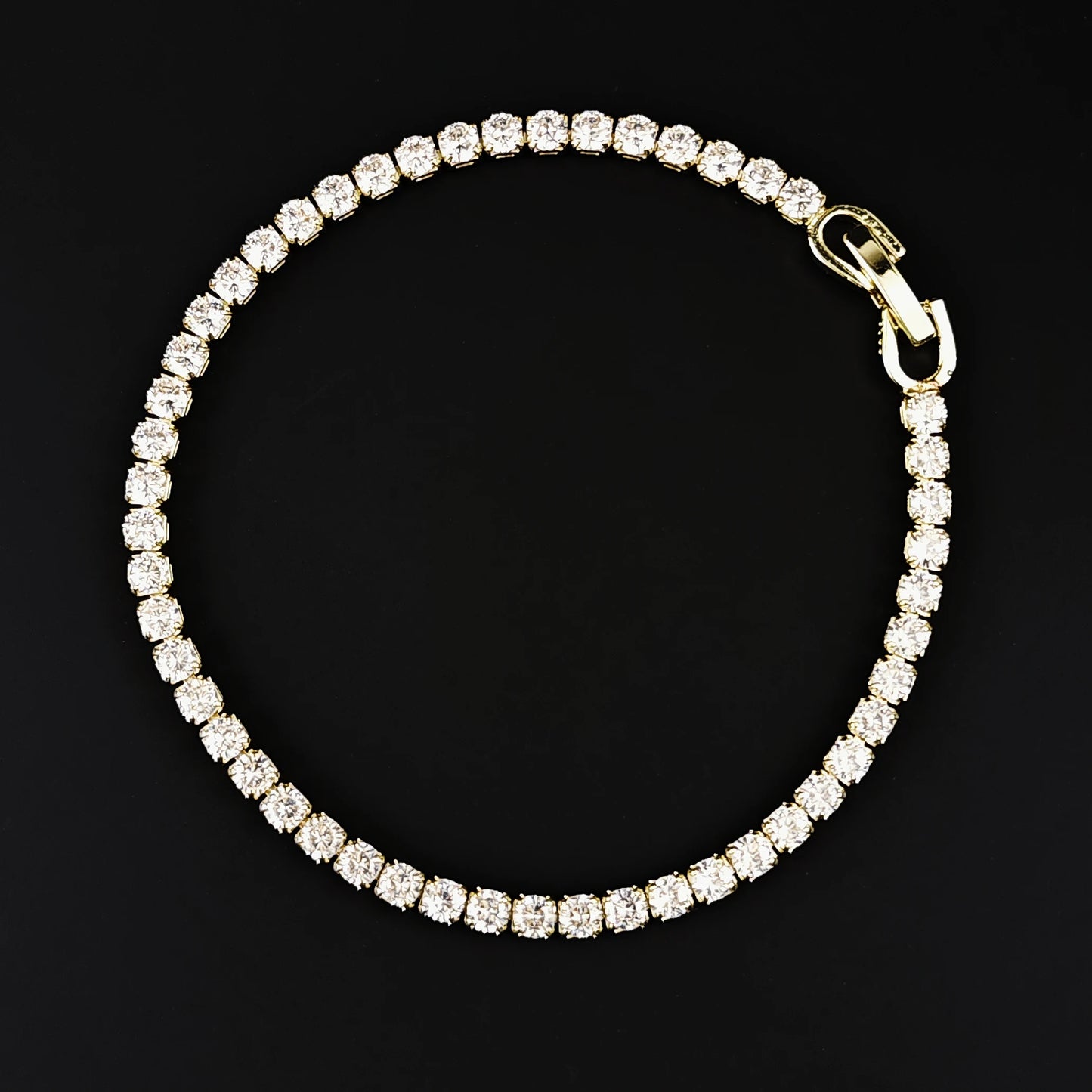 2024 New Arrival Luxury Round Silver Color on Hand Bracelet Bangle for Women Anniversary Gift Jewelry Bulk Sell S5650