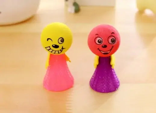 10Pcs kids Plastic Doll Funny Toy Children Toys Random Multicolor Kids Baby Creative Gift Jump Bounce Elf Party Birthday Fly Man