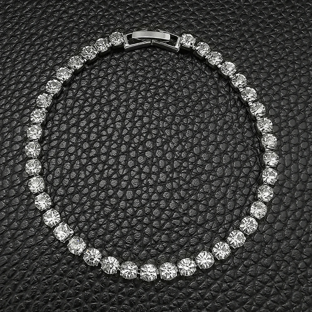 2024 New Arrival Luxury Round Silver Color on Hand Bracelet Bangle for Women Anniversary Gift Jewelry Bulk Sell S5650