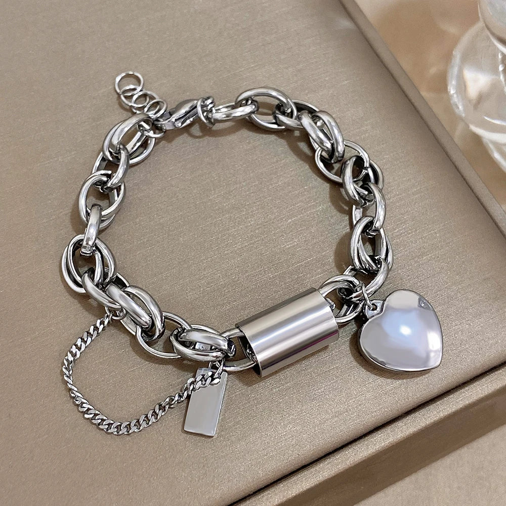 Punk Chunky Gold Color Thick Chain Stainless Steel Bracelets for Women Fashion Design Heart Love Pendant Wrist Jewelry Gift