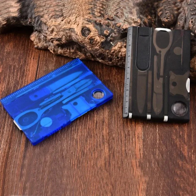 Outdoor Camping Multifunctional Swiss Army Knife Card Combination Multi-purpose Survival Tool Beauty Suit with Lamp Tool Card.