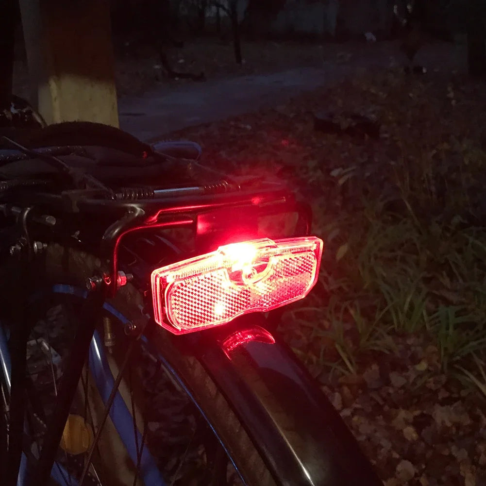 Bike Bicycle Rear Reflector Tail Light for Luggage Rack Battery Powered Reflective Taillight Bicycle Accessories