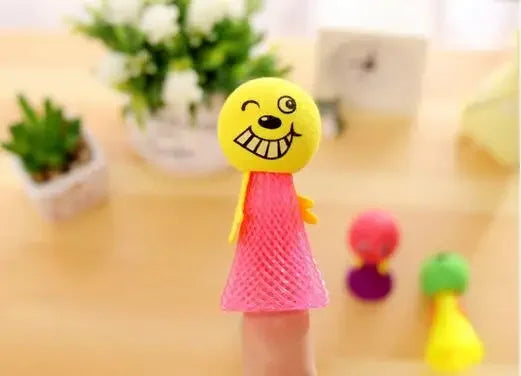 10Pcs kids Plastic Doll Funny Toy Children Toys Random Multicolor Kids Baby Creative Gift Jump Bounce Elf Party Birthday Fly Man