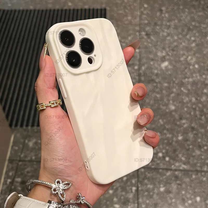 Fashion Silicone Fold Wrinkle Phone Case for iPhone 14 13 12 11 15 Pro Max Soft Cases Shockproof Bumper Cover Phone Accessories