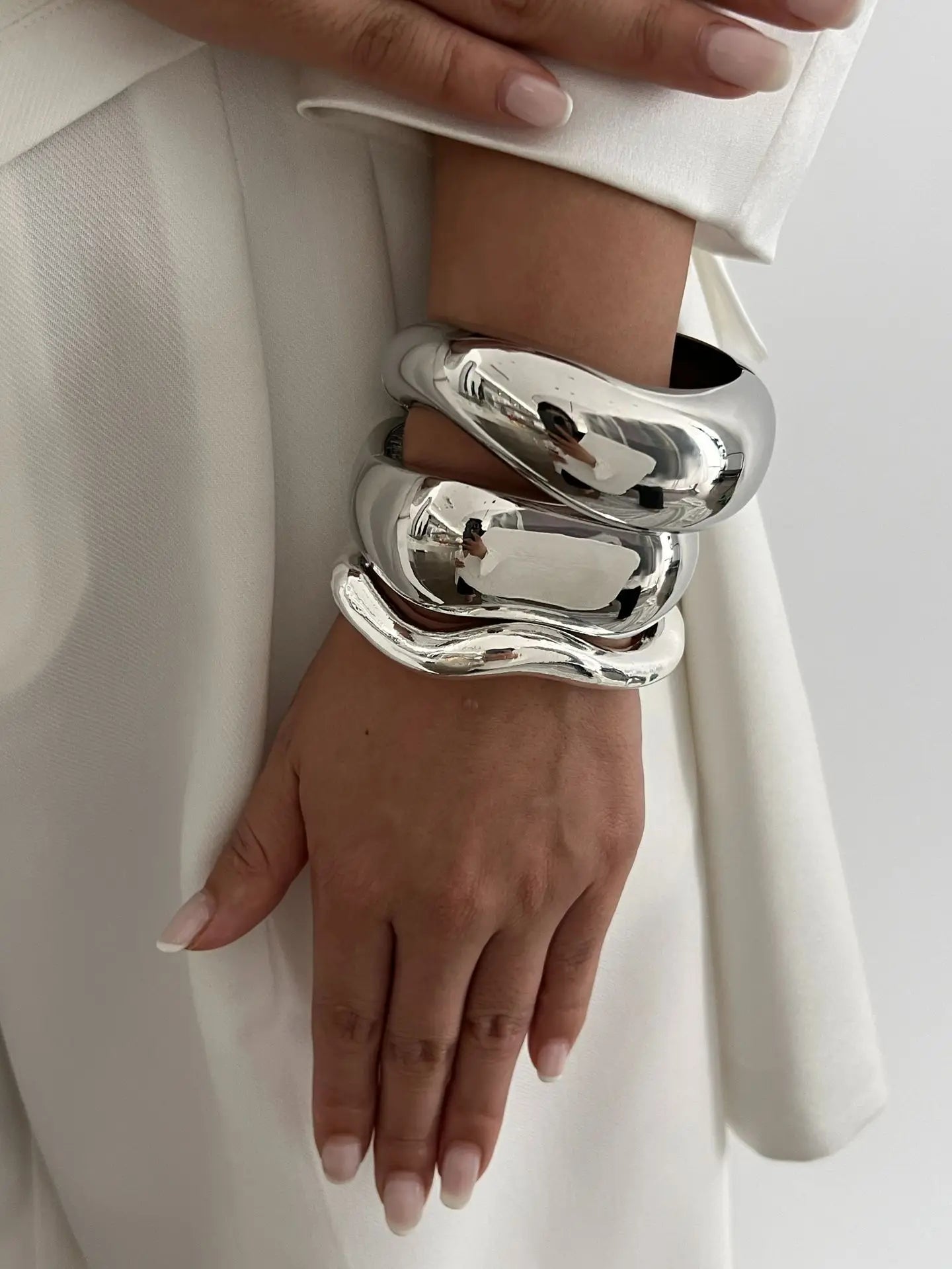DIEZI Vintage Wide Cuff Bangles Hip Hop Punk Gold Silver Color Geometric Metal Spring Bangles For Women Bracelets Men Jewelry