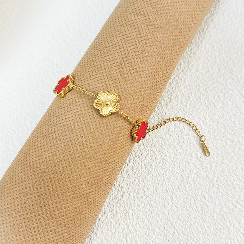 Clover Women's Hand Bracelets Flower Mothers Day Double Sided Stainless Steel Bracelet Charm Fashion Jewelry Accessories Gifts