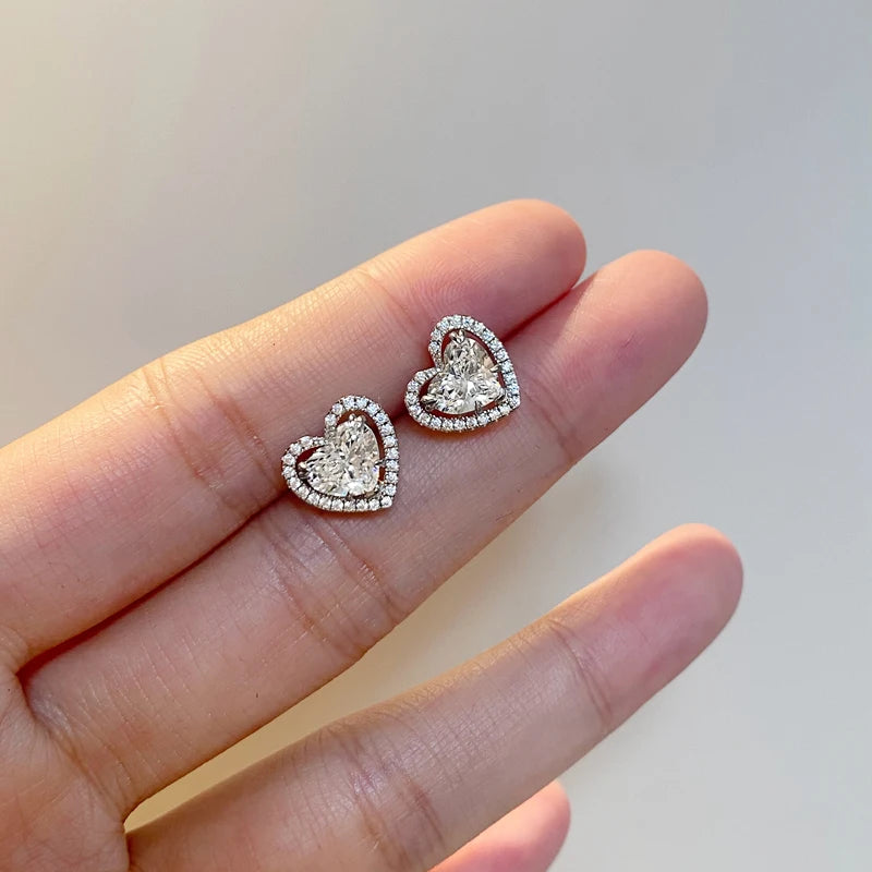 Heart Shaped Cubic Zirconia Stud Earrings for Women Temperament Love Earrings Wedding Luxury Fashion Lady's Ear Jewelry
