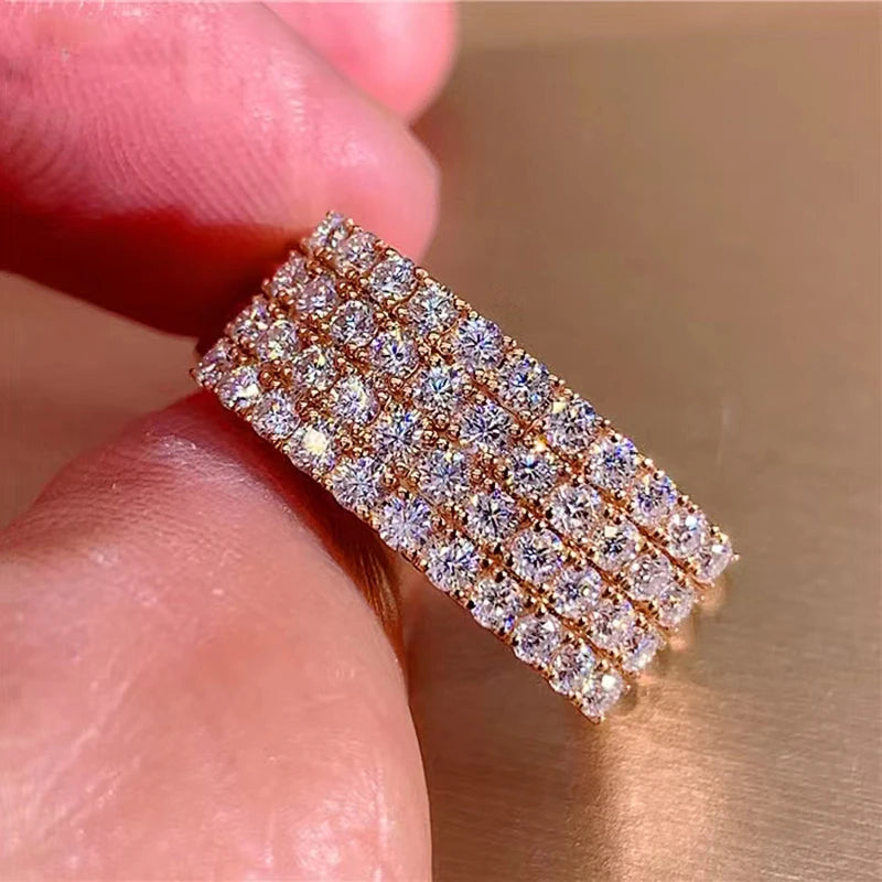 Gorgeous Rose Gold Color Finger Ring Female Engagement Party Jewelry Luxury Lady Shining Accessories for Anniversary