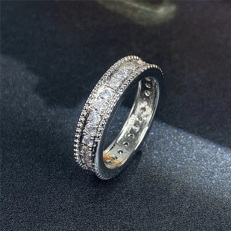 Fashion Contracted Design Women's Ring with Brilliant White Cubic Zirconia Wedding Party Daily Wearable Statement Jewelry