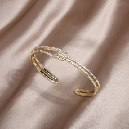 2024 French new design fashion jewelry two-color plated zircon letter X opening bracelet elegant women's daily work accessories