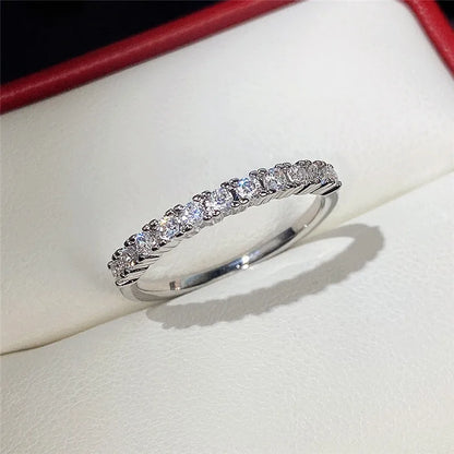 Fashion Contracted Design Women's Ring with Brilliant White Cubic Zirconia Wedding Party Daily Wearable Statement Jewelry