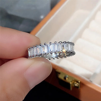 Fashion Contracted Design Women's Ring with Brilliant White Cubic Zirconia Wedding Party Daily Wearable Statement Jewelry