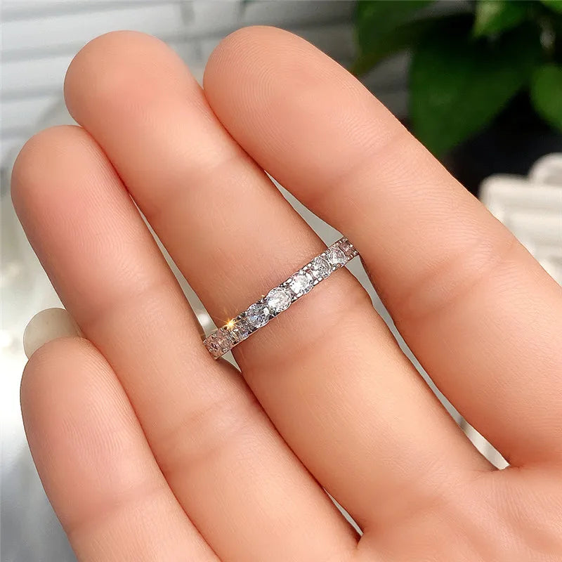 Fashion Contracted Design Women's Ring with Brilliant White Cubic Zirconia Wedding Party Daily Wearable Statement Jewelry
