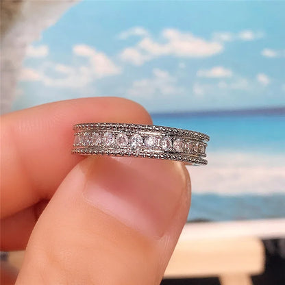 Fashion Contracted Design Women's Ring with Brilliant White Cubic Zirconia Wedding Party Daily Wearable Statement Jewelry