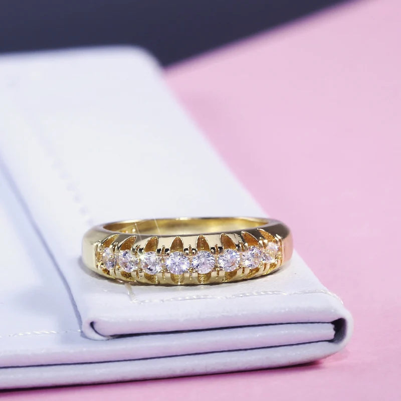 High Quality Office Lady Accessories Rings Golden Color Halo Micro Paved Casual Style Female Jewel With Size 6-10 2019